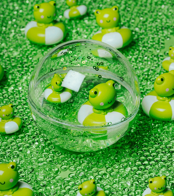 Happy Bubbles Froggies Sensory Toy by Petit Boum