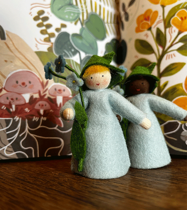 Light Skin Forget-me-not holding Flowers Waldorf Felt Doll - Niddle Noddle