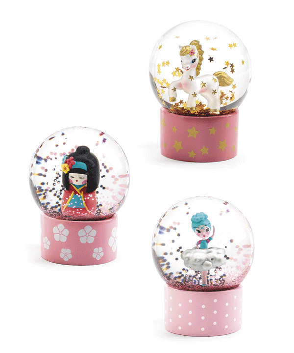 So Cute Snowglobe by Djeco - Niddle Noddle