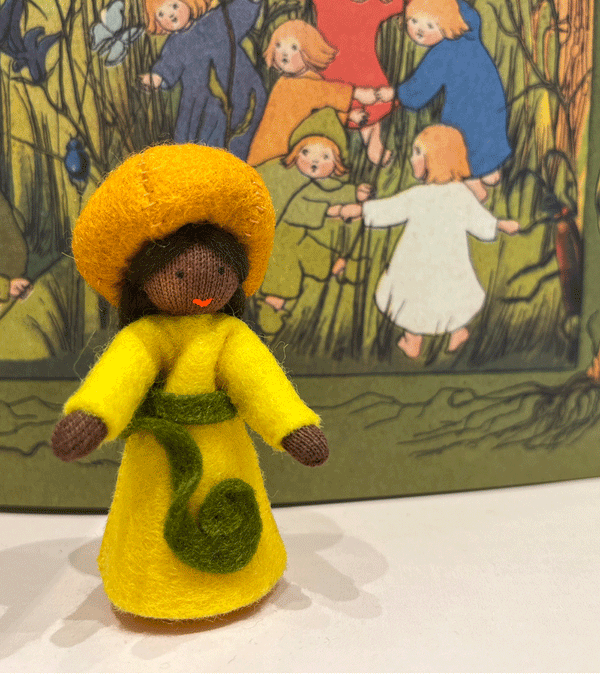 Dark Skin Pumpkin Warldorf Felt Flower Fairy - Niddle Noddle