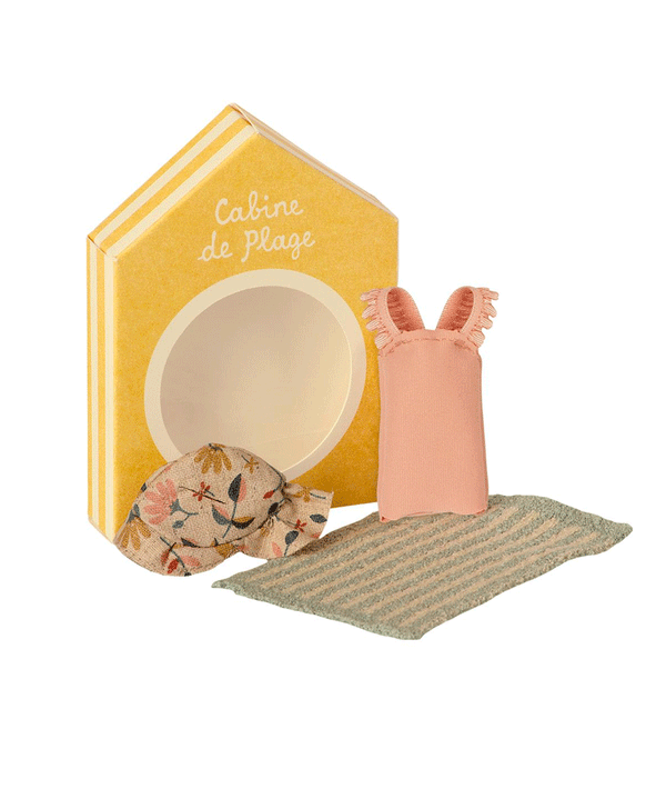 Beach Set for Big Sister Mouse by maileg
