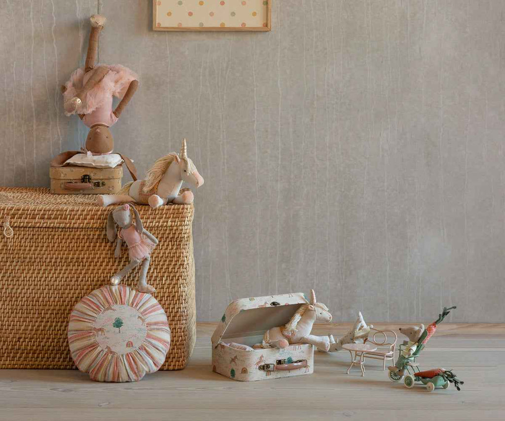 Medium Flower Suitcase by maileg