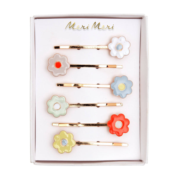 Daisy Enamel Hair Slides by meri meri