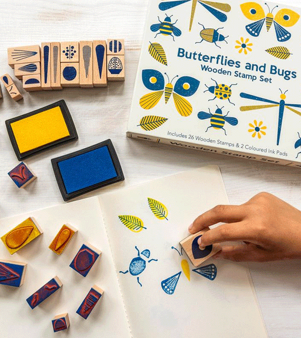 Wooden stamp set - Butterflies and Bugs