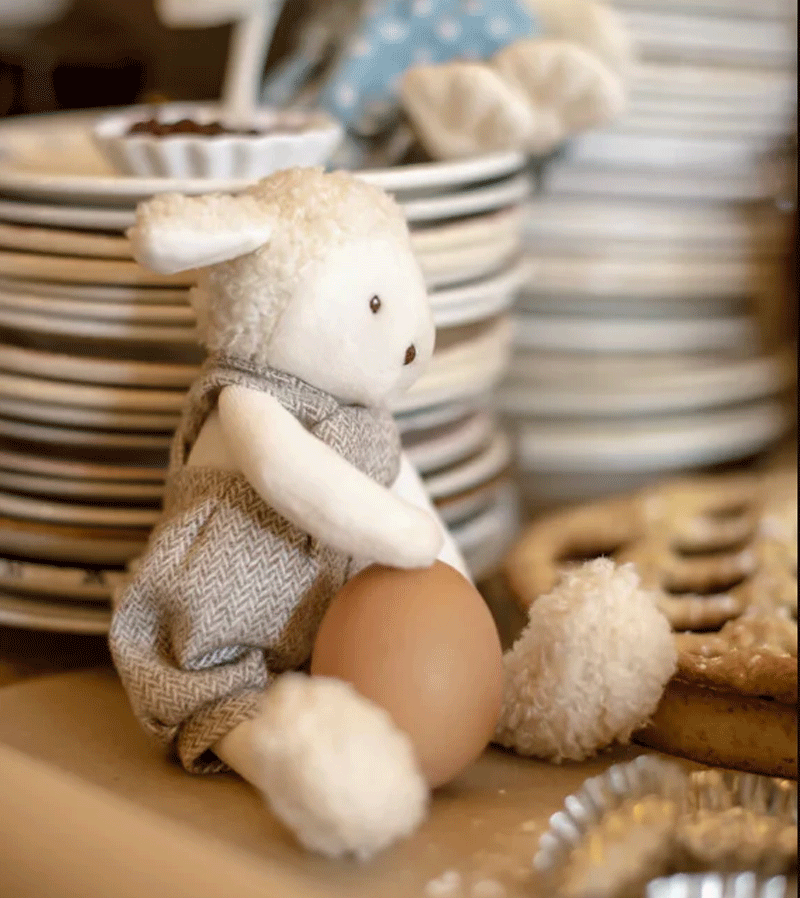 La Grande Famille Tiny Albert the Sheep by Moulin Roty