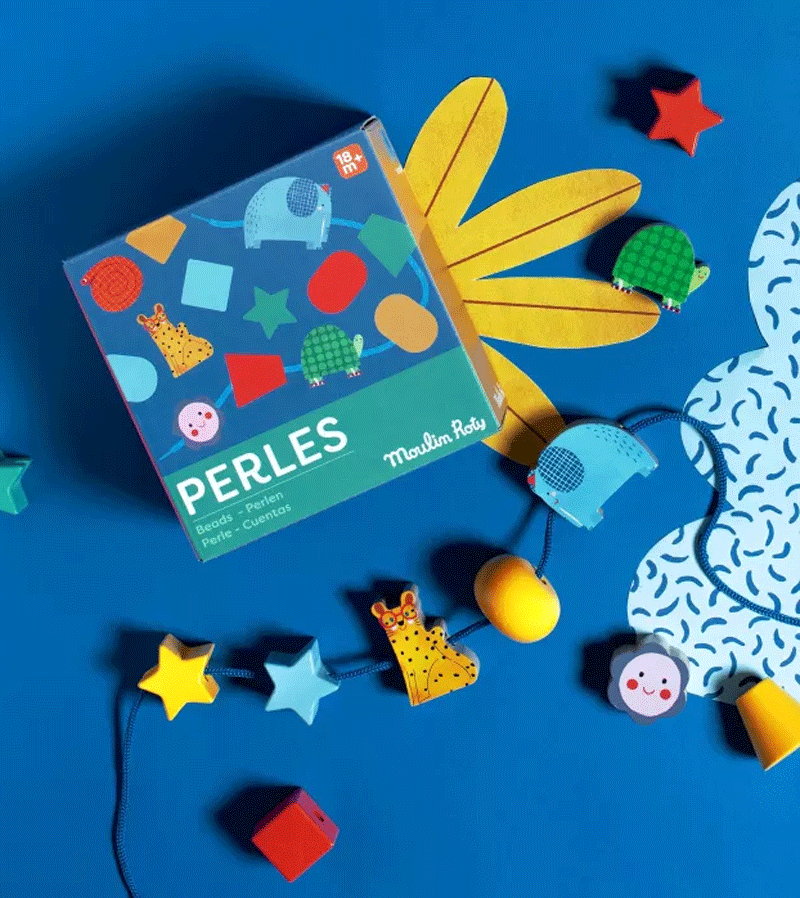 Les Toupitis Wooden Bead Threading Set by Moulin Roty