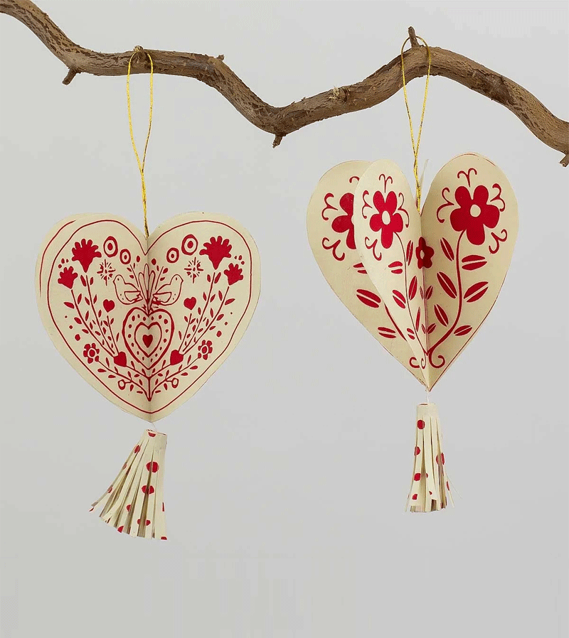 Set of 2 Folklore Hearts Paper Decorations by AfroArt