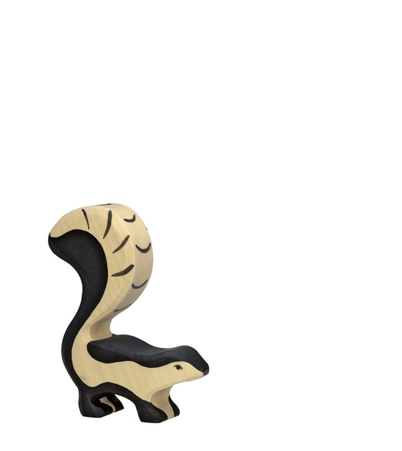Wooden Skunk by Holztiger