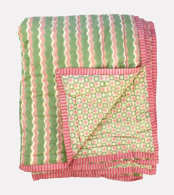 Peppermint Pinwheel Organic Cotton Quilt by Yonder