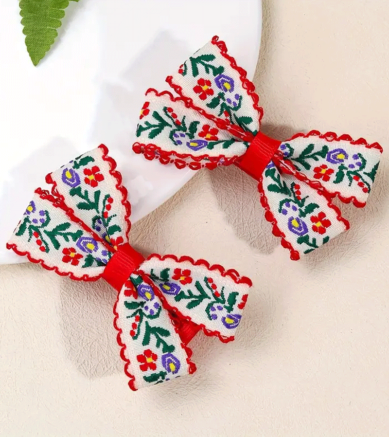 Set of 2 Traditional Bow Hair Clips