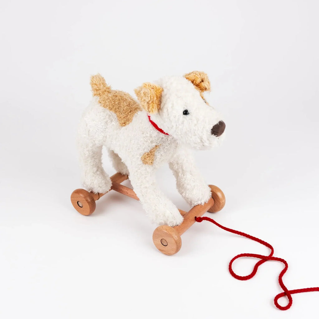 Eliot the Pull-Along Dog by Egmont