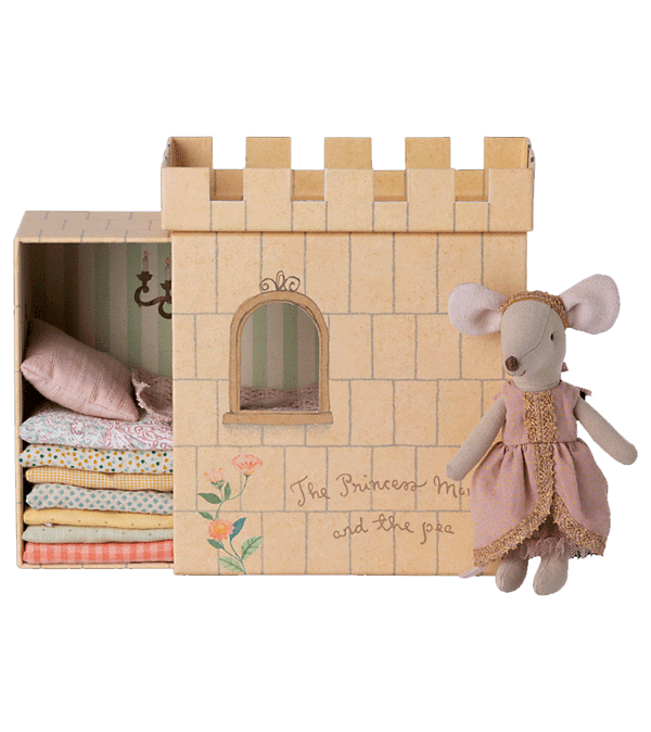2023 Princess on the Pea Big Sister Mouse by maileg